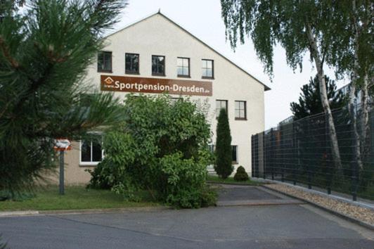 Sportpension Dresde Exterior foto
